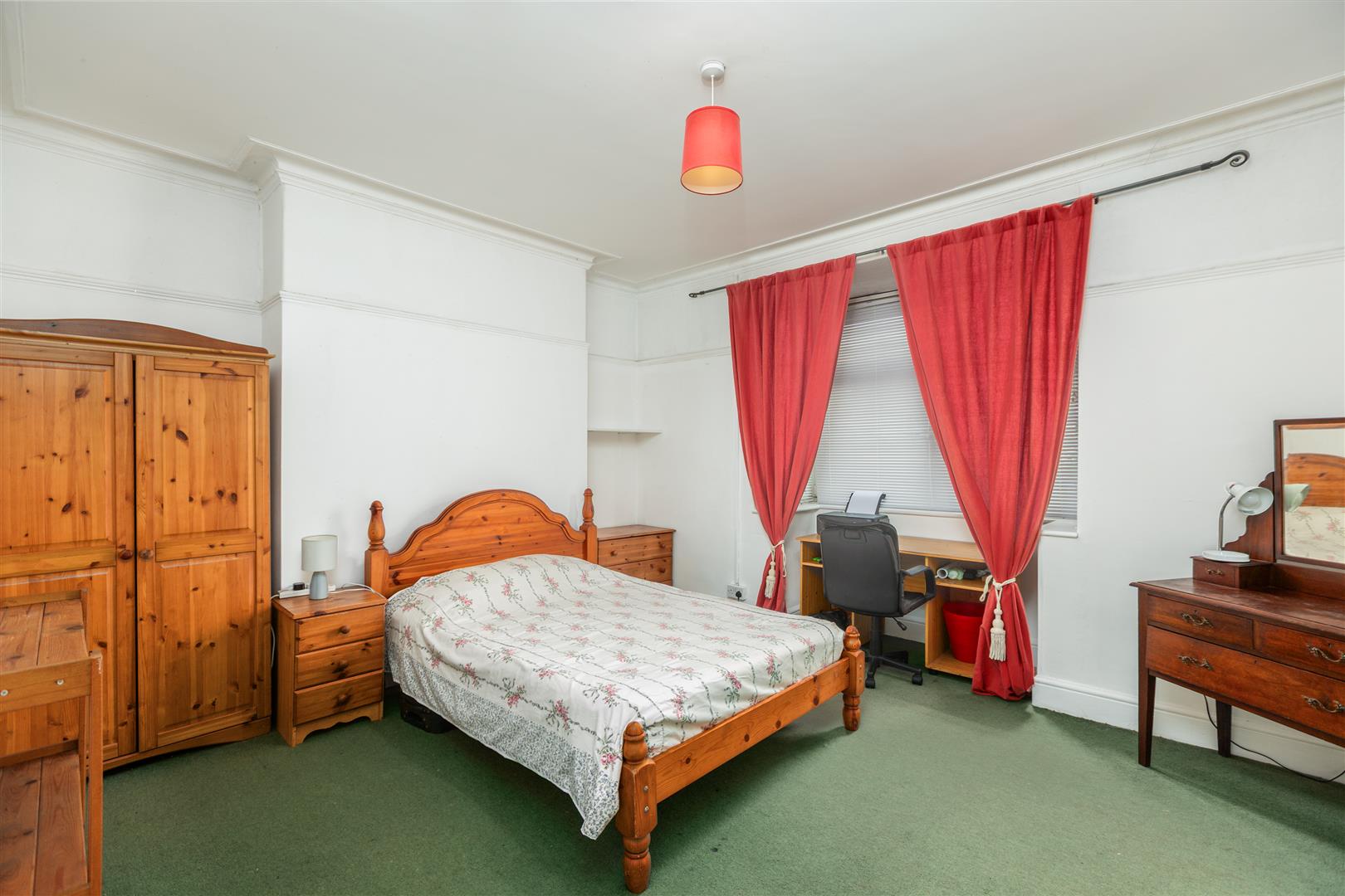 Rhyddings Park Road, Brynmill, Swansea, SA2 0AE